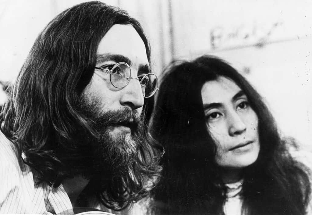Yoko Ono John Lennon Long Hair Background