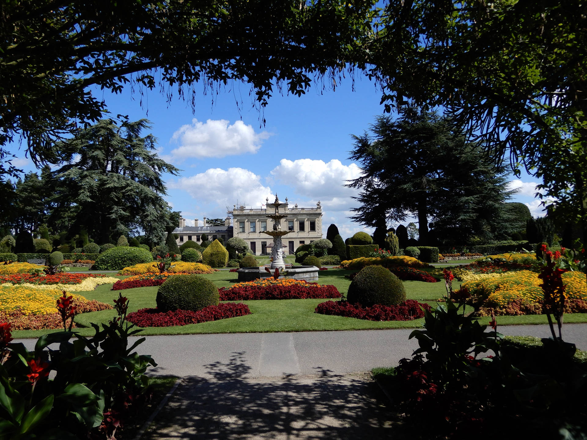 Yorkshire Brodsworth Hall And Gardens Background