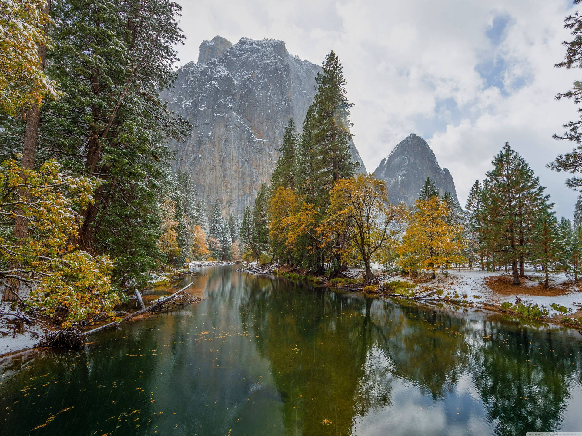 Yosemite National Park Winter Background