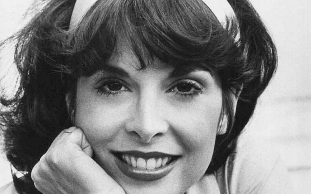 Young American Actress Talia Shire Background