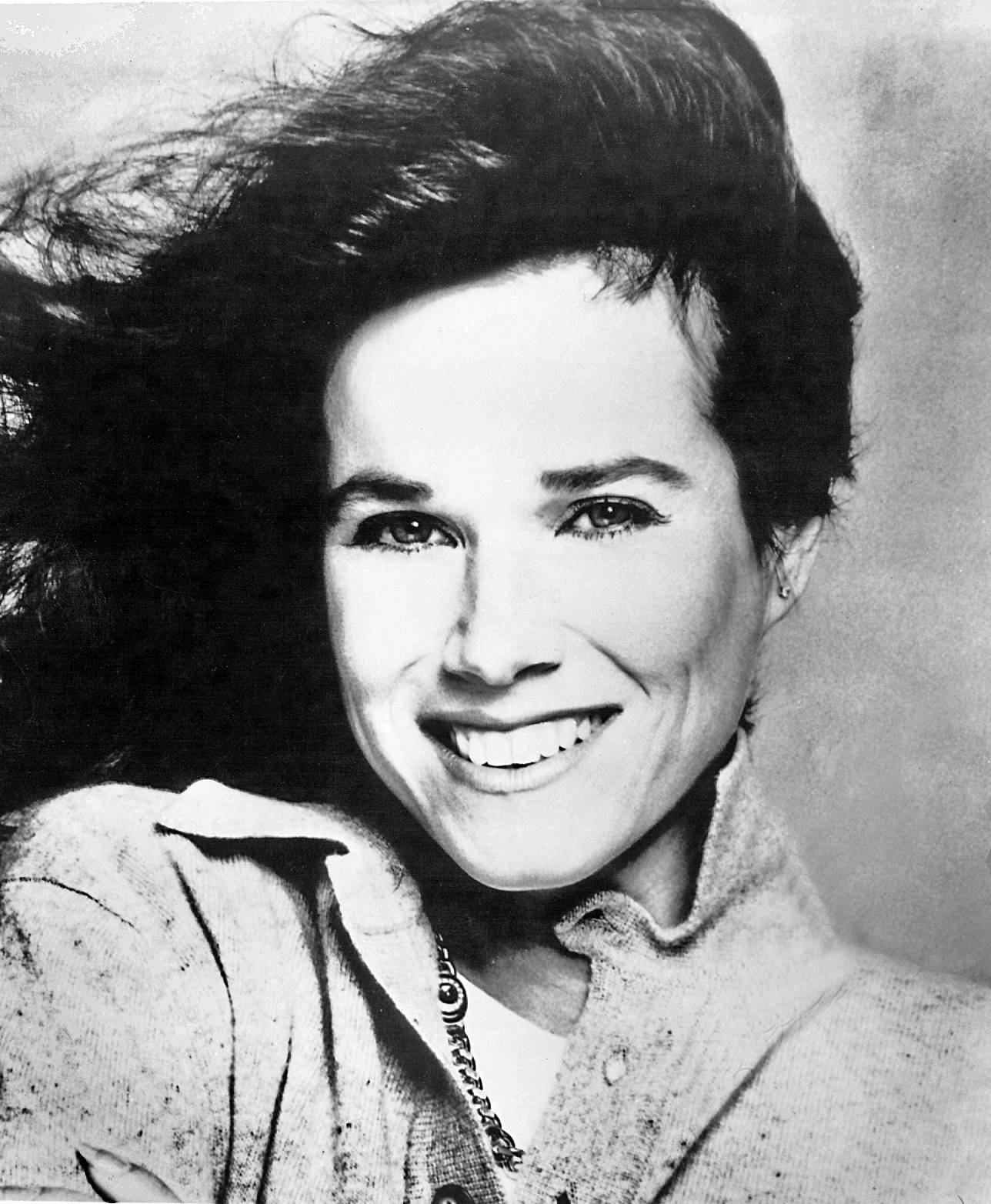 Young Barbara Hershey In 1981 Background