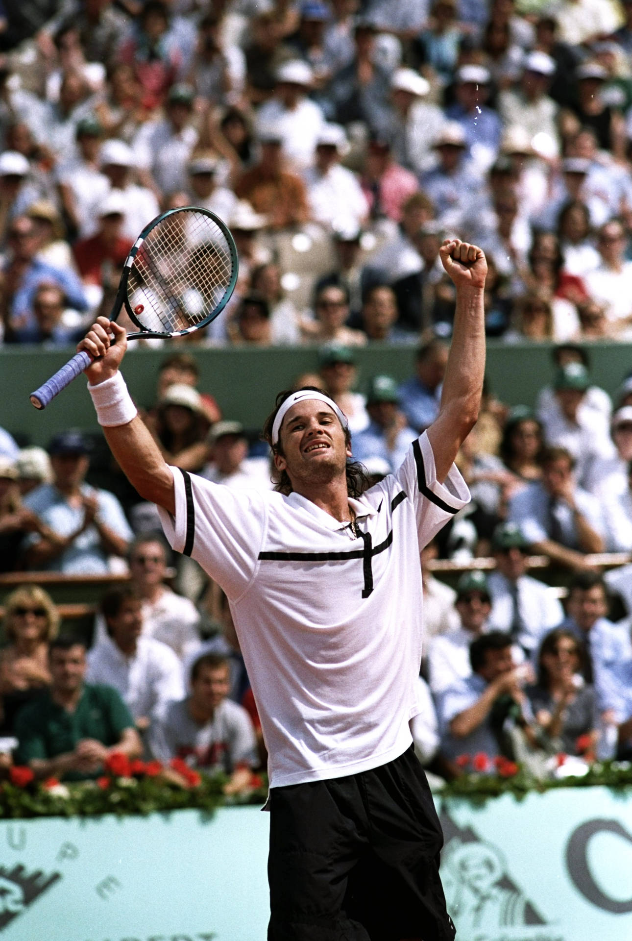 Young Carlos Moya Celebrating Background