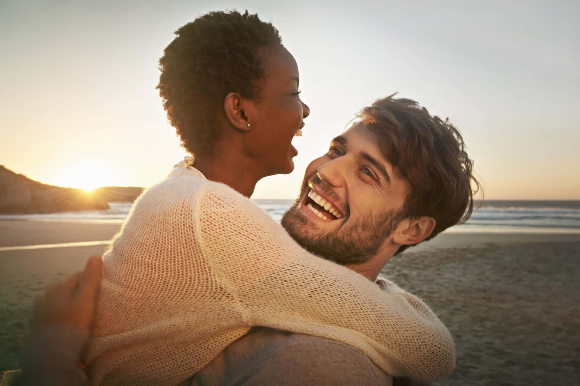 Young Couple Sharing A Romantic Moment Together Background