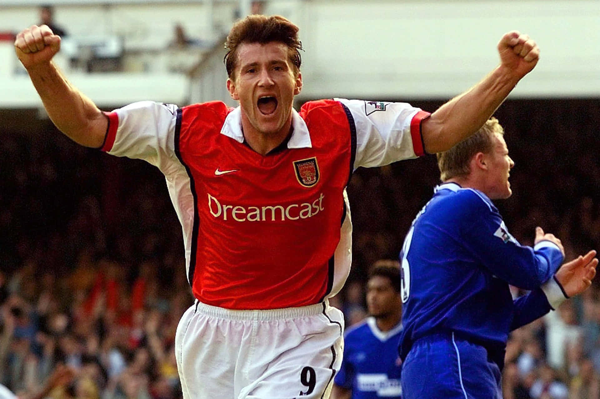 Young Davor Suker Cheer Football Background