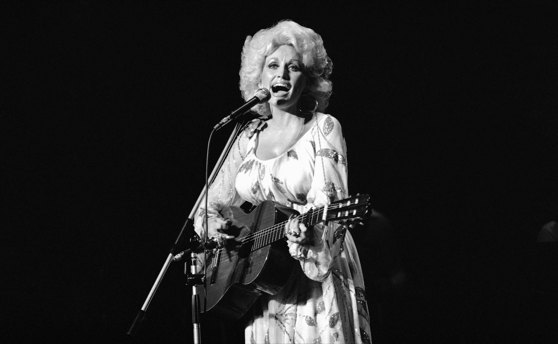Young Dolly Parton Vintage Photograph