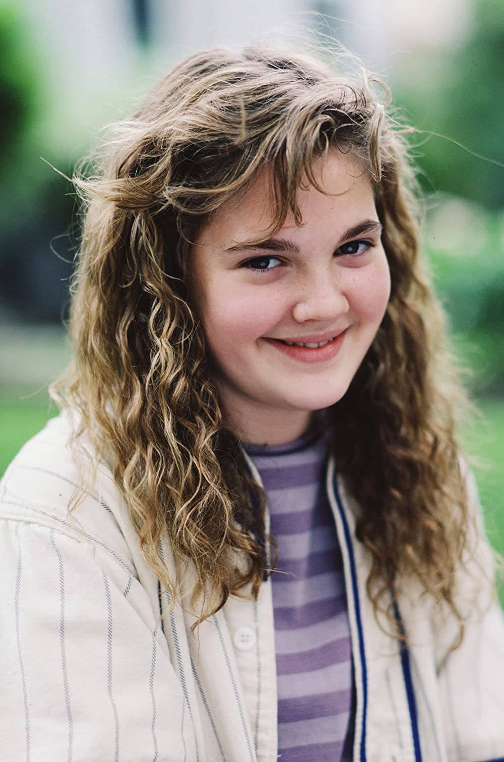 Young Drew Barrymore Background