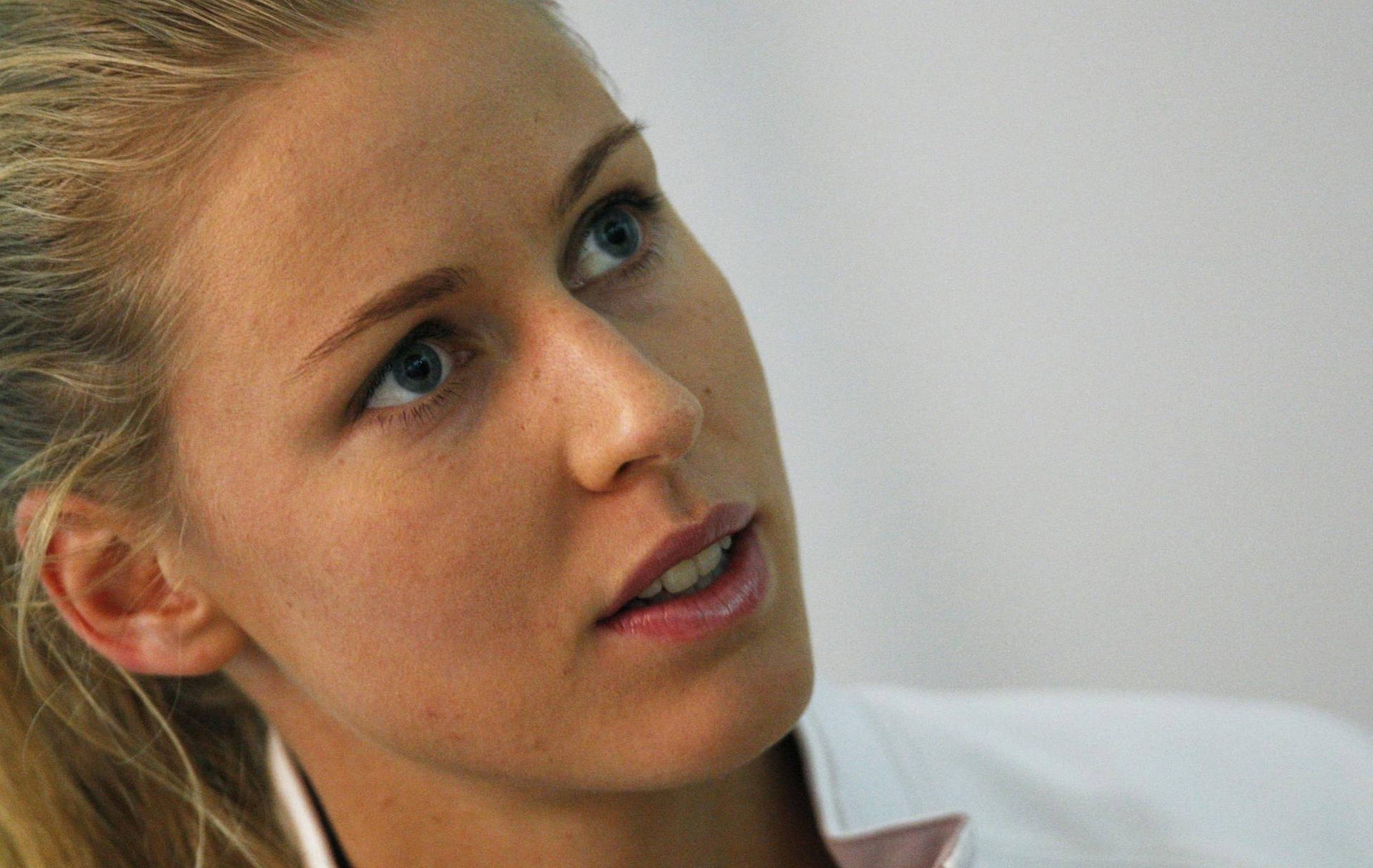 Young Elena Dementieva Close-up