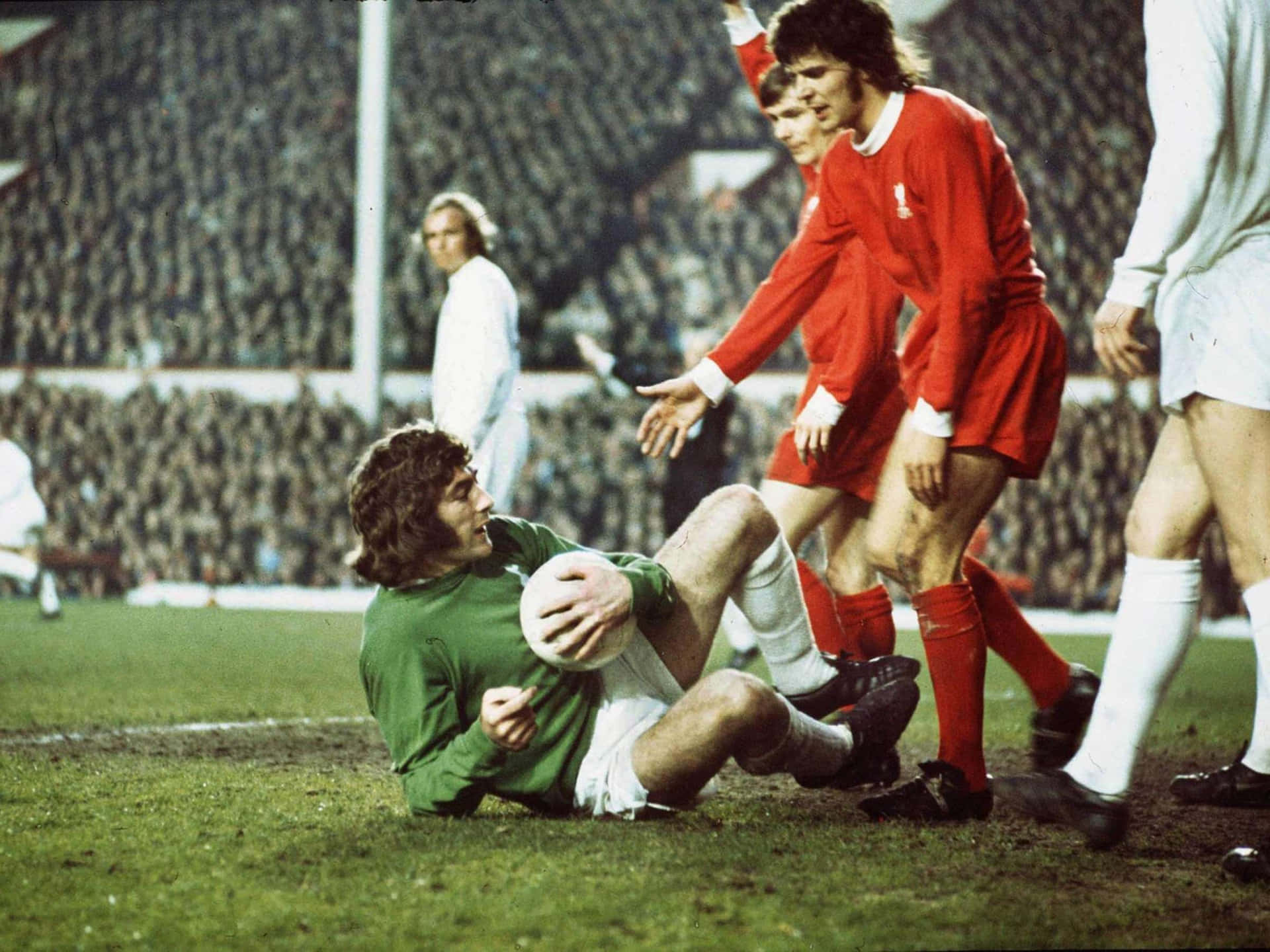 Young Football Players Pat Jennings Versus Peter Cormack Background
