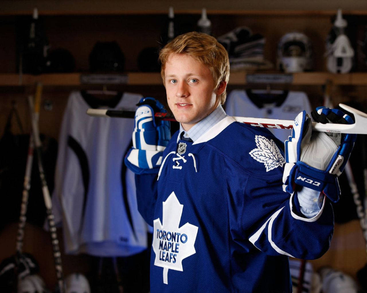 Young Morgan Rielly Photo Background