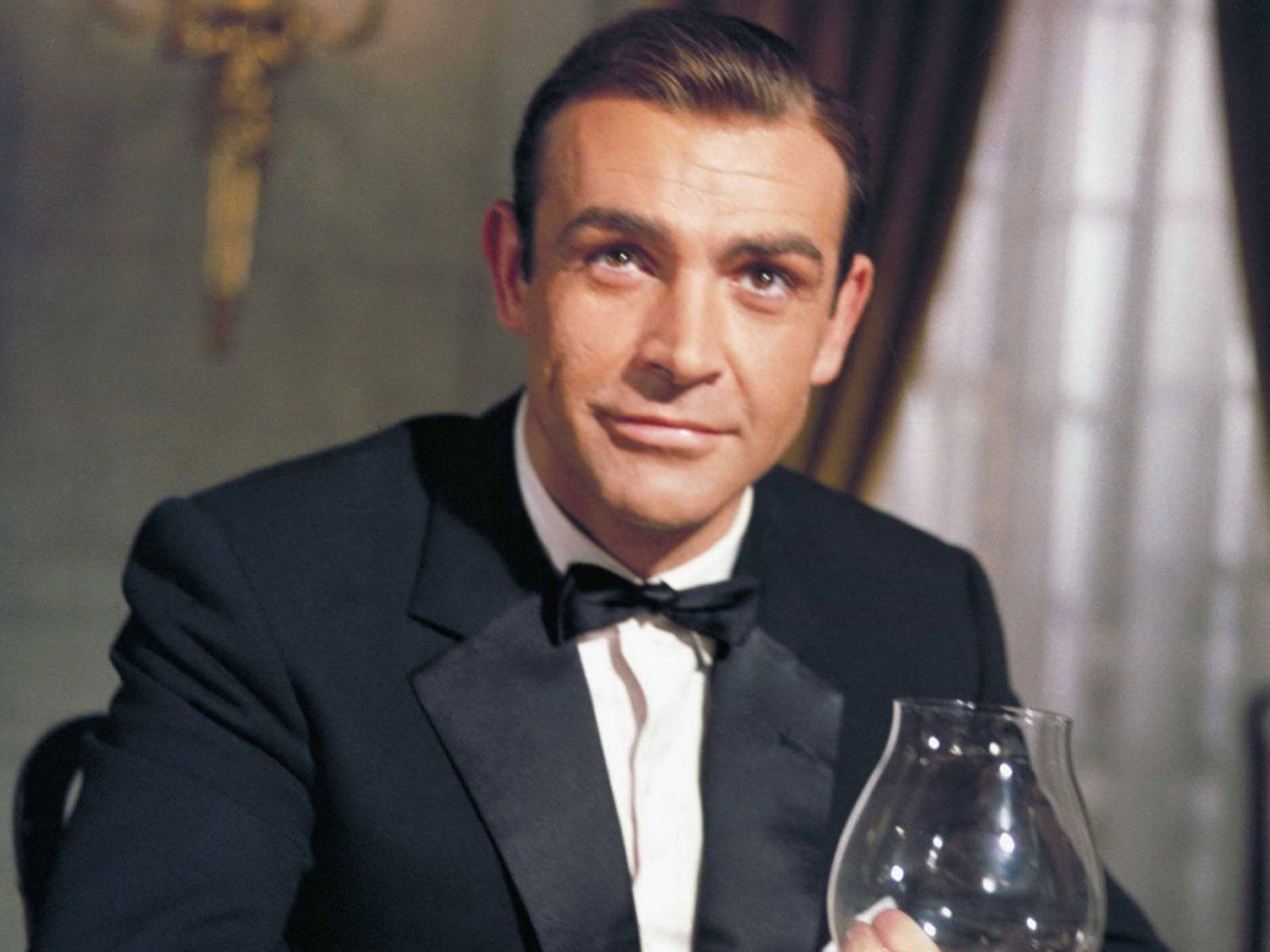 Young Sean Connery As James Bond Background