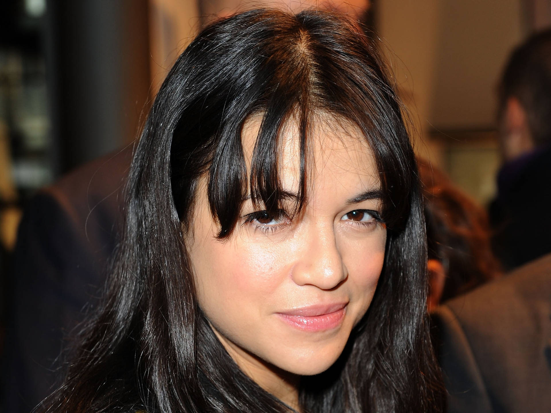 Young Star Michelle Rodriguez Background