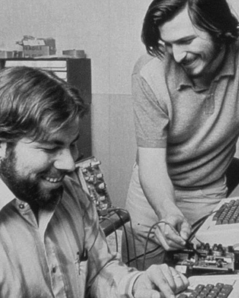 Young Steve Jobs And Steve Wozniak In Black And White Background