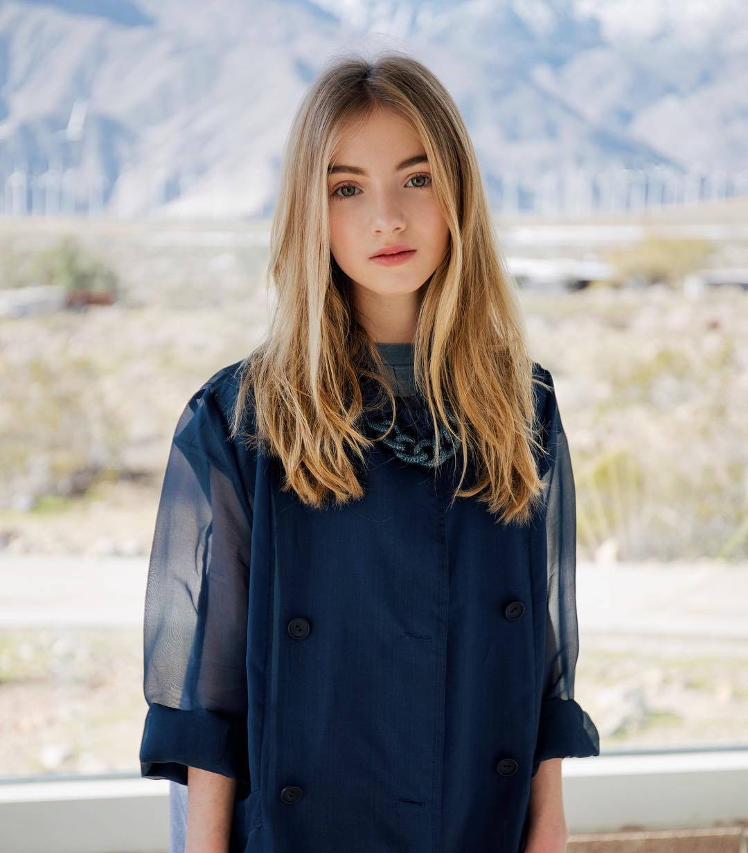 Young Woman Mountain Backdrop Background