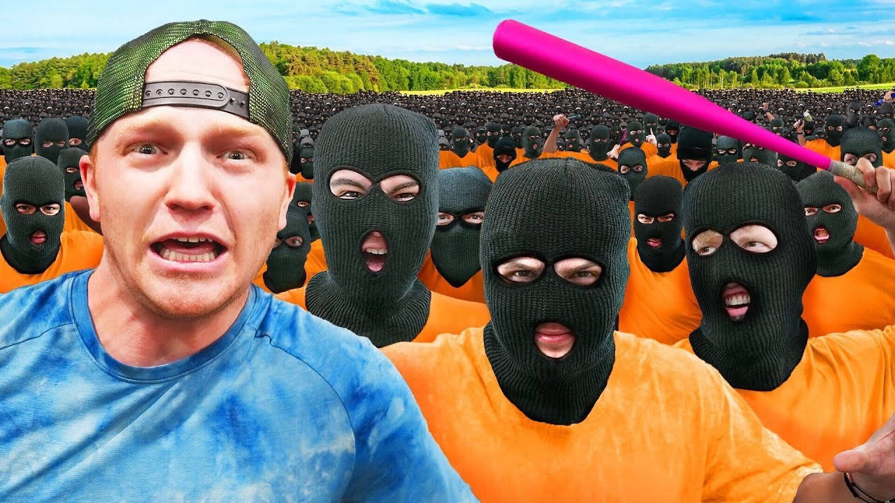 Youtuber Unspeakable With Masked Thieves Background