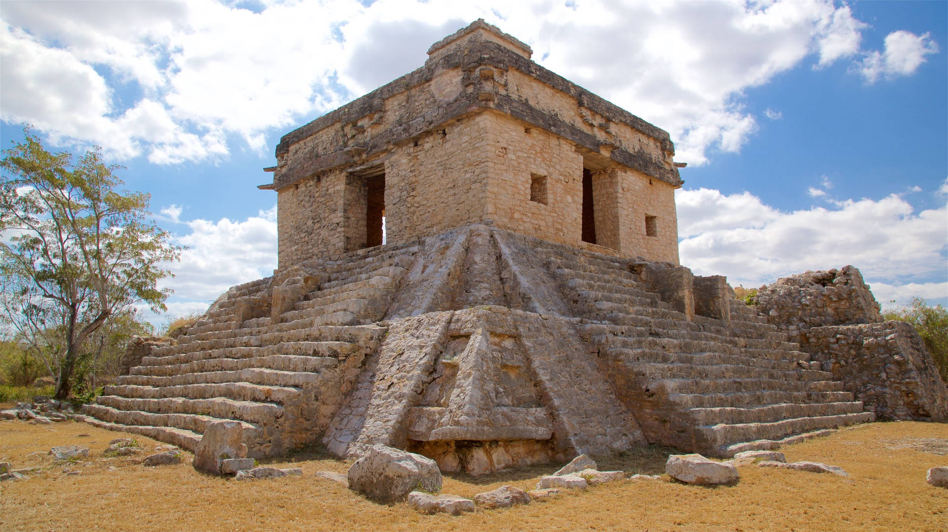 Yucatan Dzibilchaltun Site Background