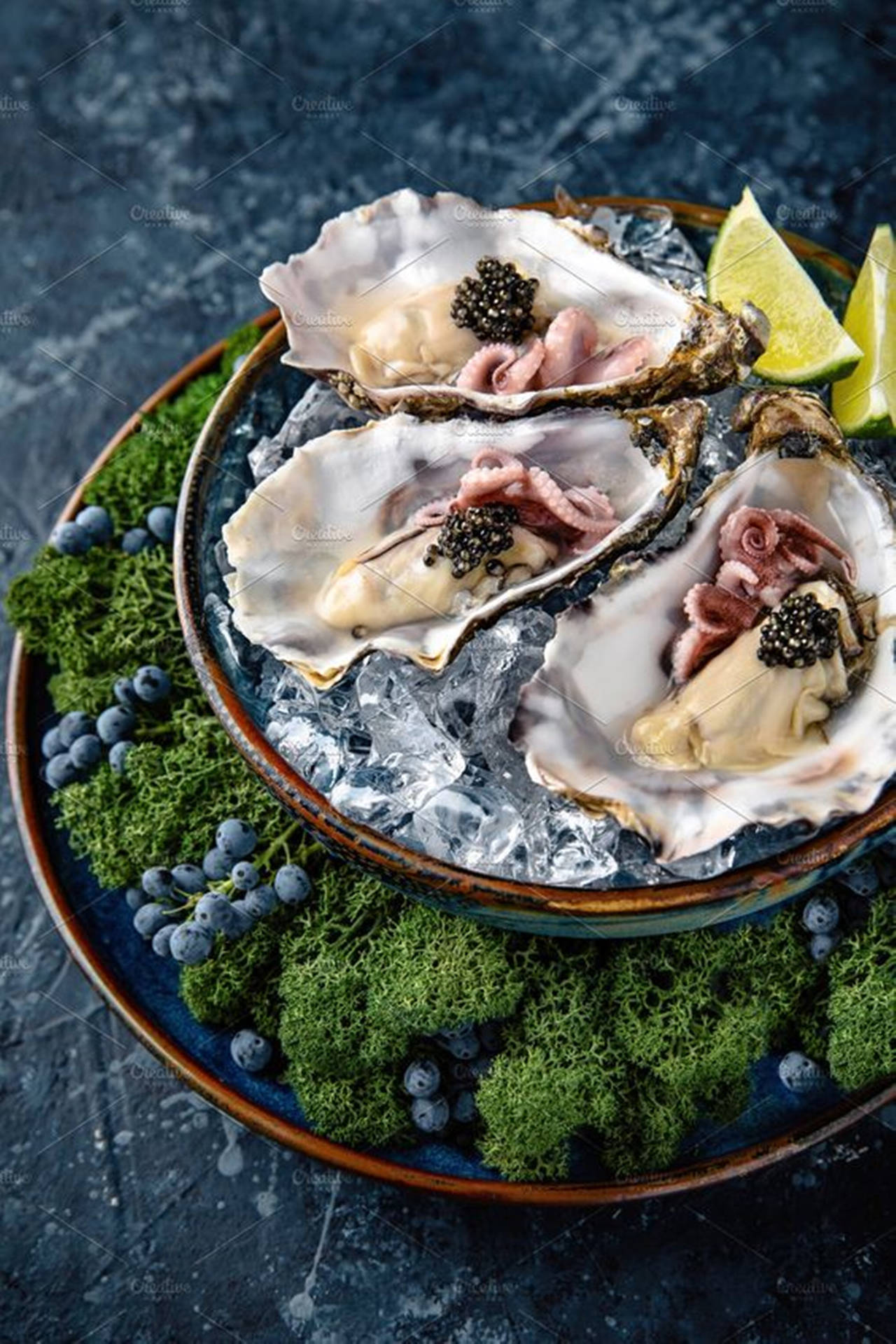 Yummy Oyster Seafood Dish Background