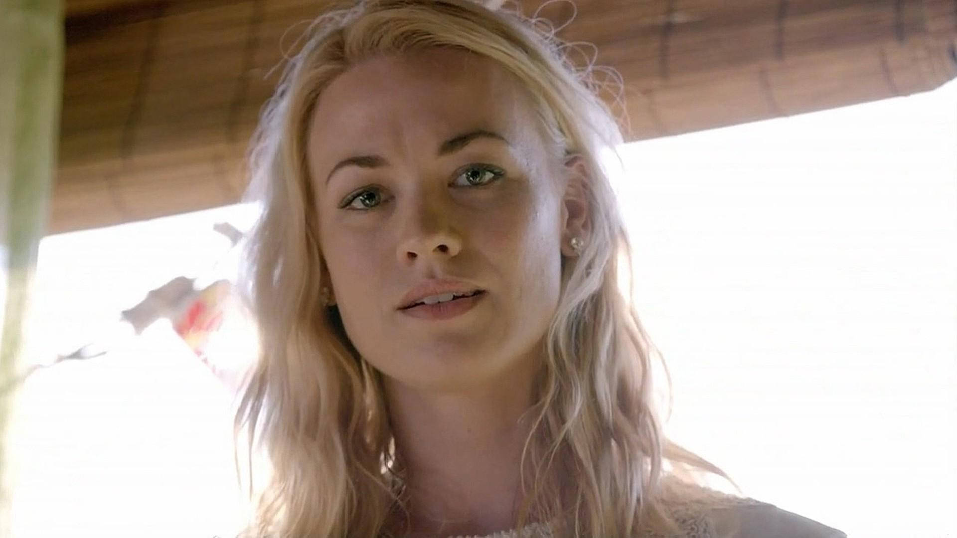 Yvonne Strahovski With Serious Face Background