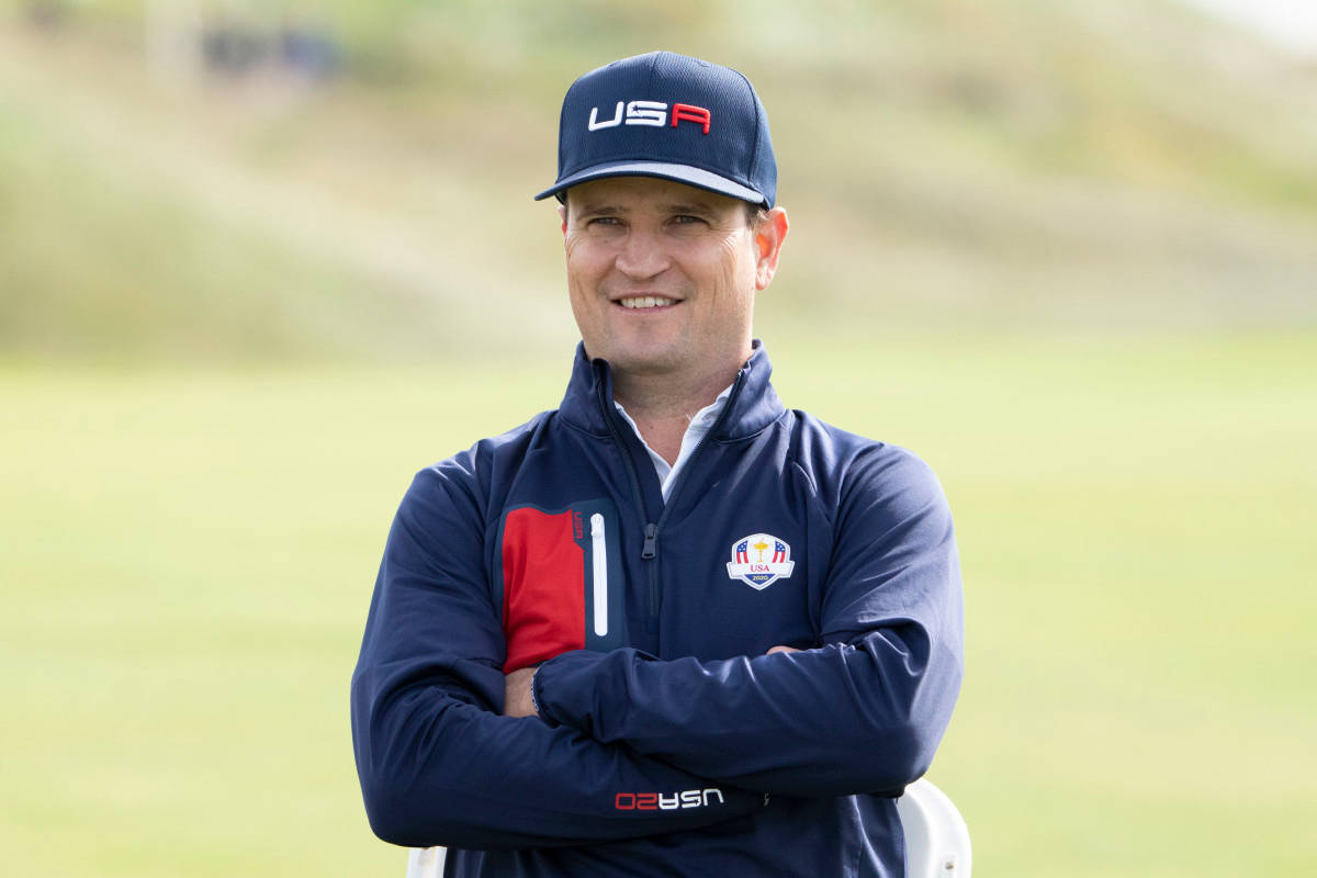 Zach Johnson In A Golf Field Background