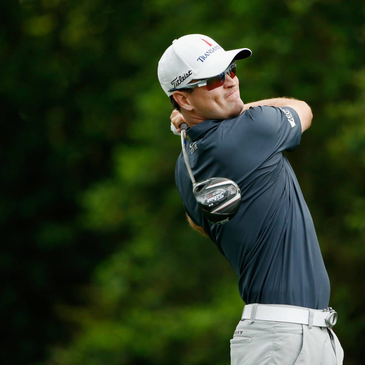 Zach Johnson With A Club Background