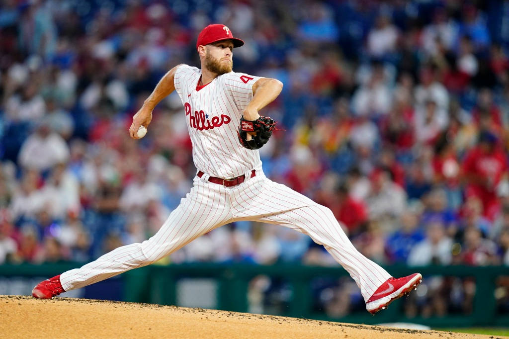 Zack Wheeler Leaping Pitch Background