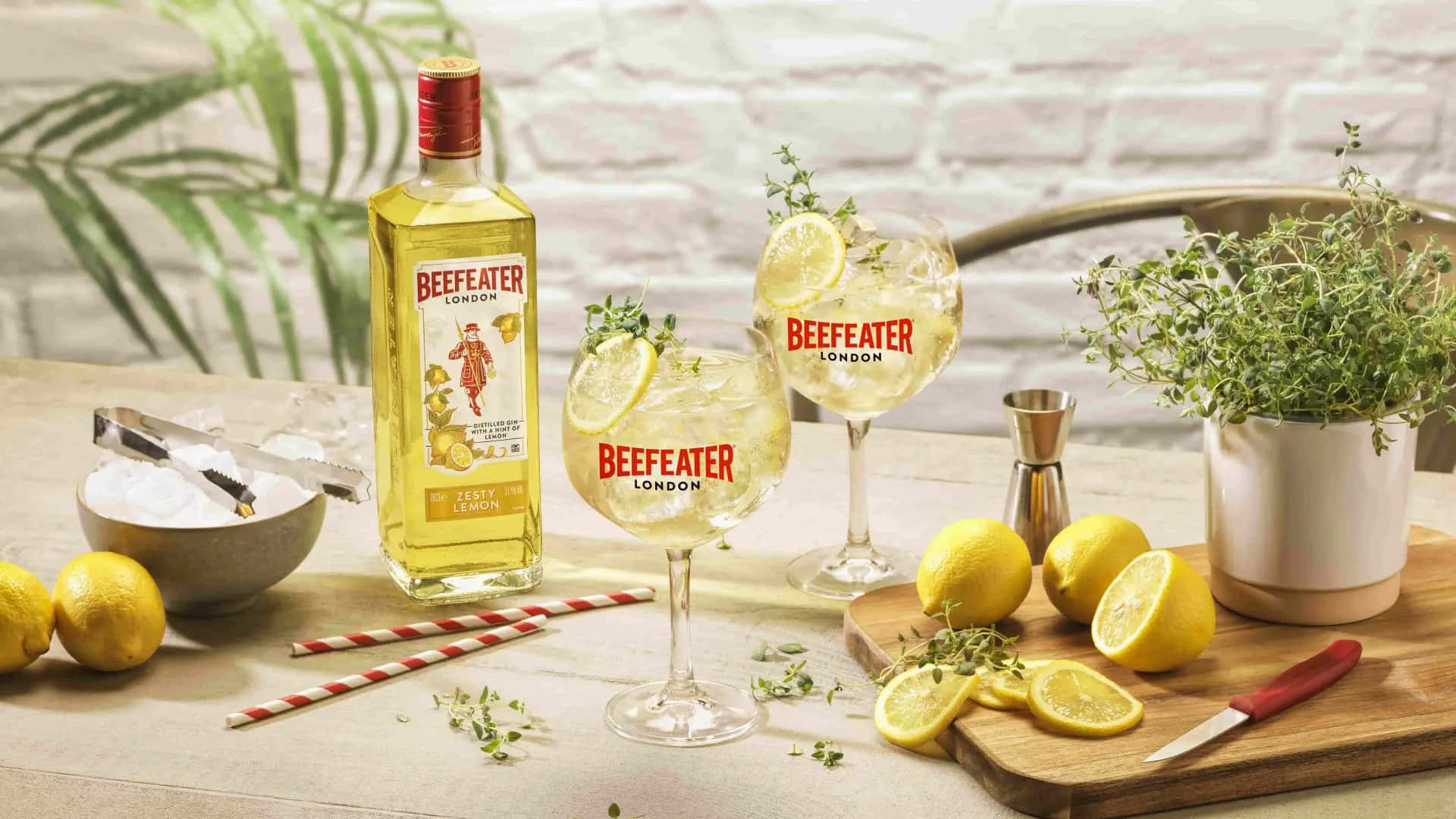 Zesty Beefeater Dry Gin Background