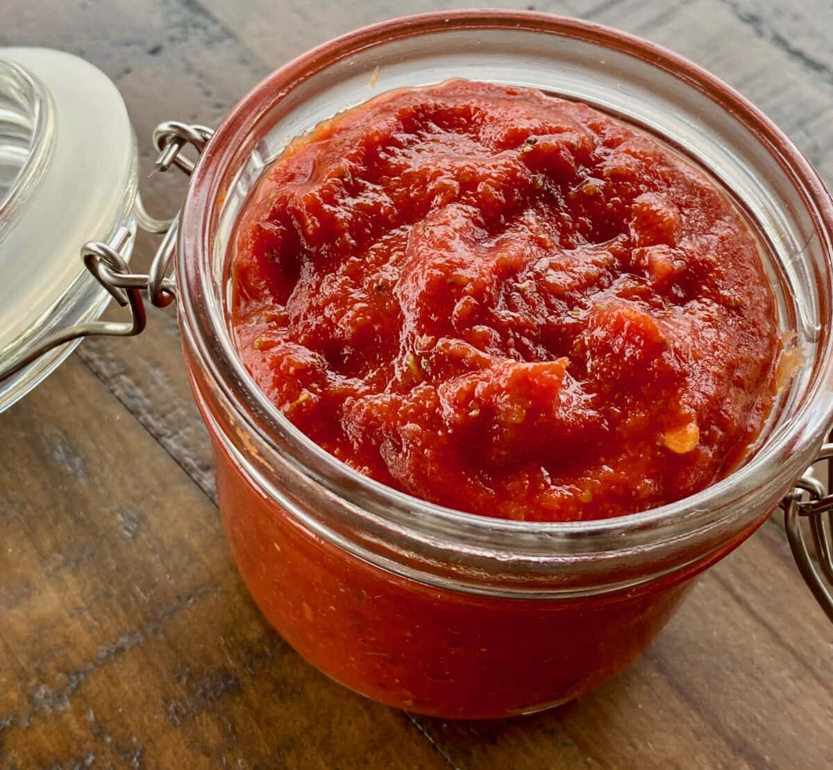 Zesty Tomato Sauce Background