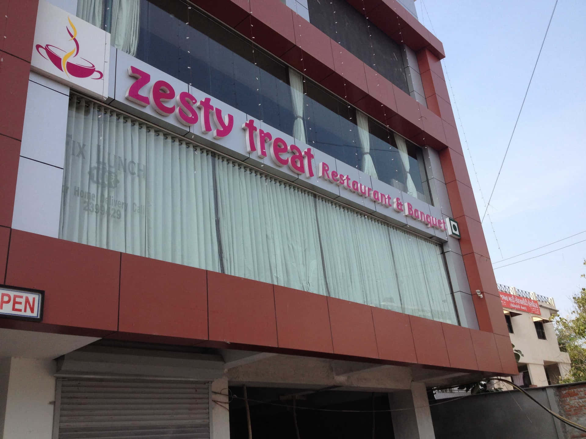 Zesty Treat Restaurant Background