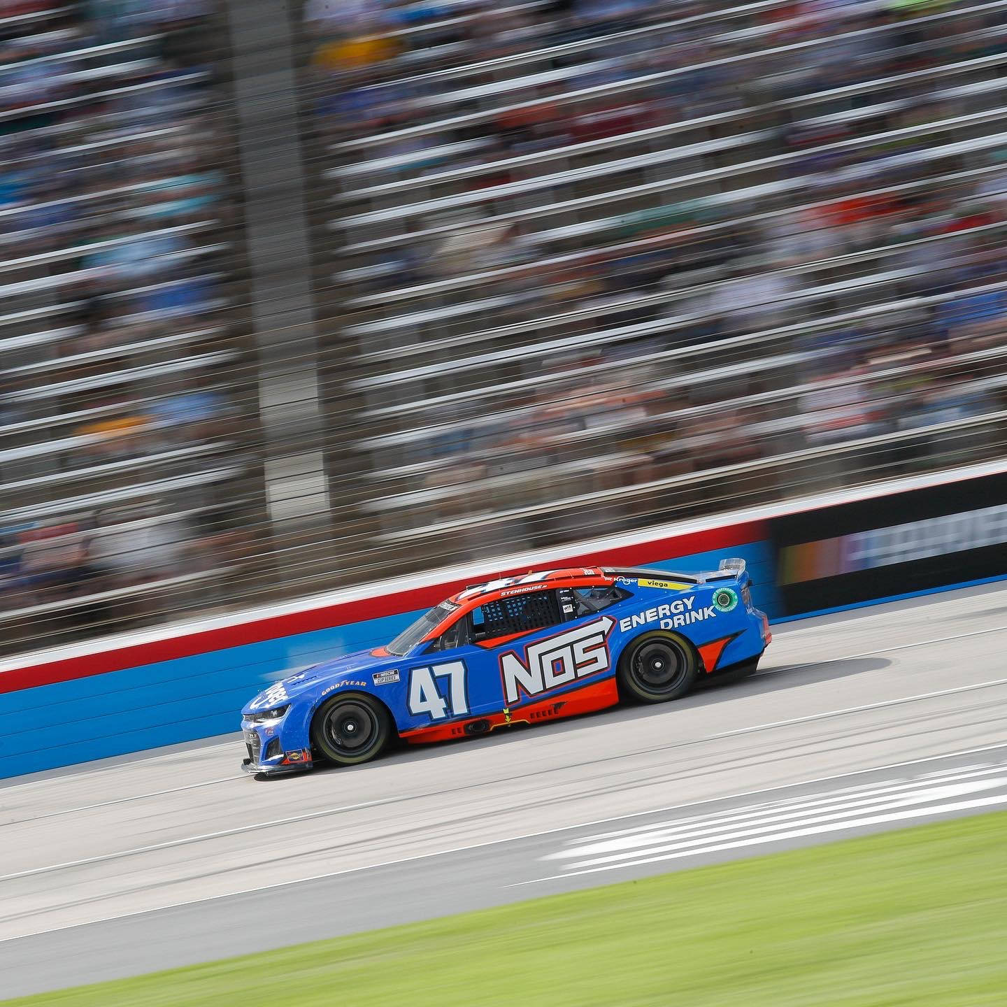 Zooming Ricky Stenhouse Jr. Car